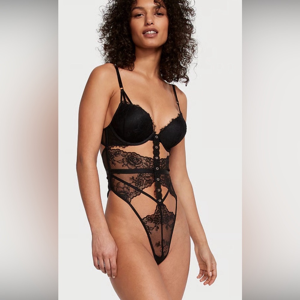 Victoria's Secret Black Bombshell Rose Lace & Grommet Push-Up Teddy Size S NWT